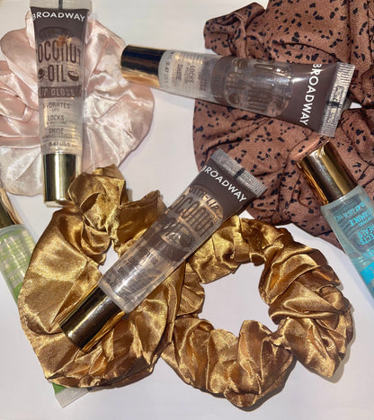 Luvely clear lipgloss