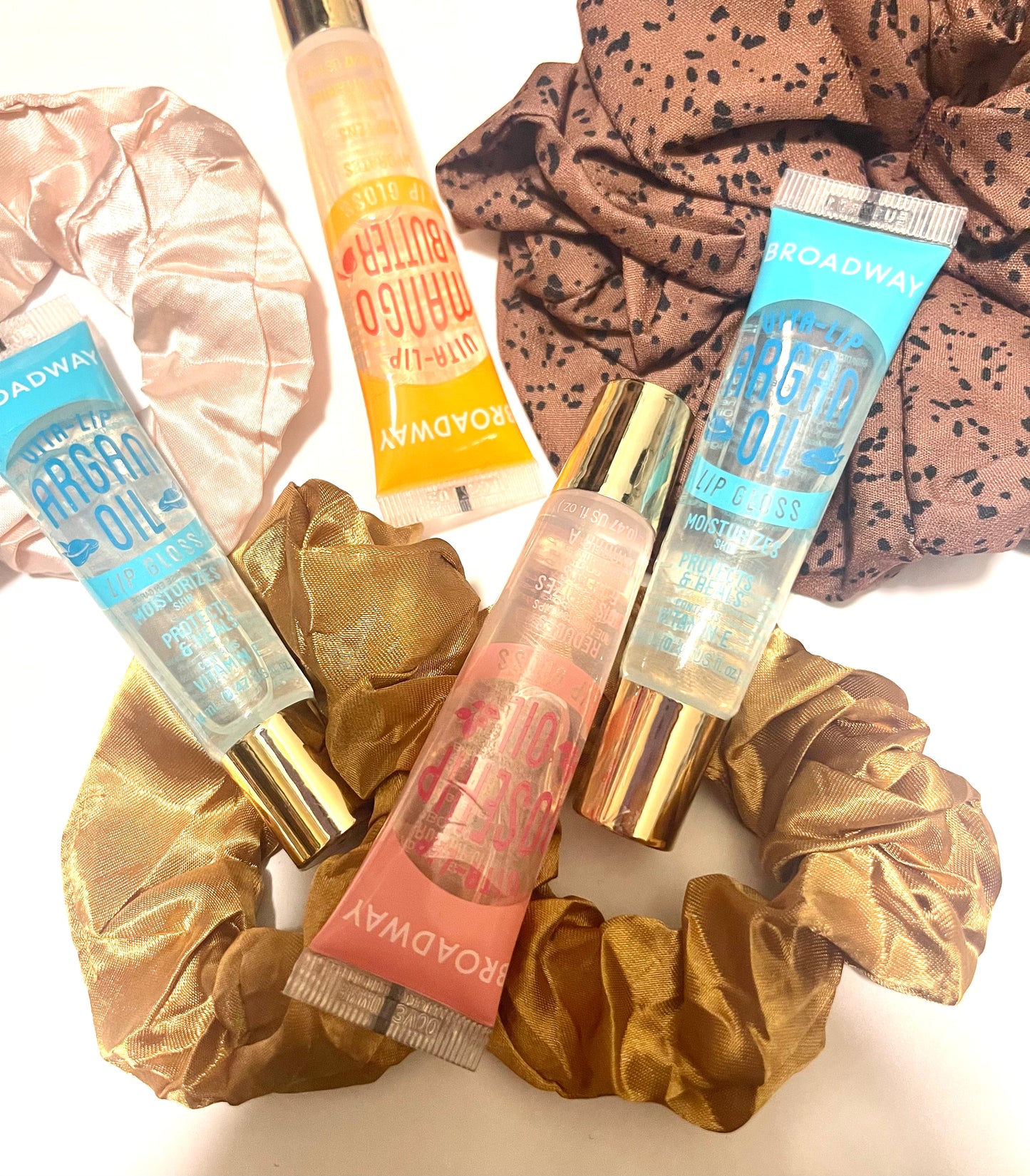 Luvely clear lipgloss
