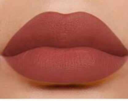 Matte color lip gloss