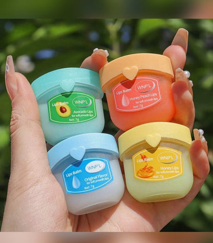 Lipgloss moisturizer