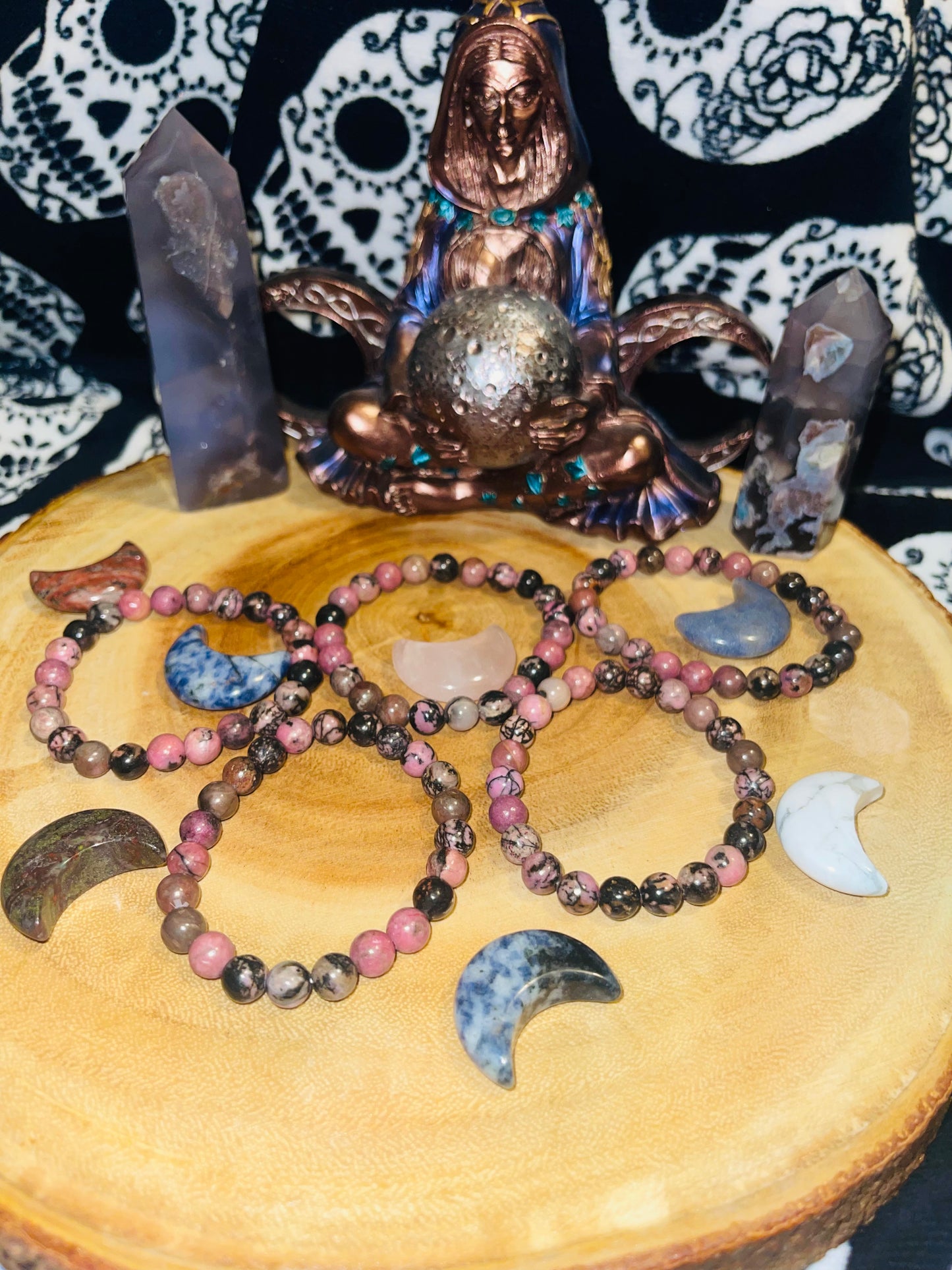 Pink rhodonite