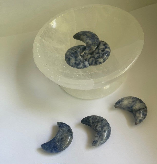 blue dot stone