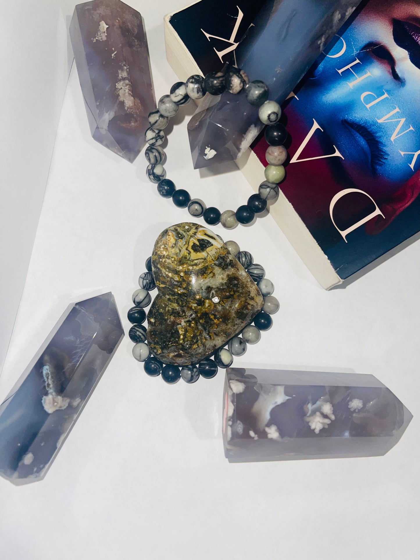 Flower agate towers