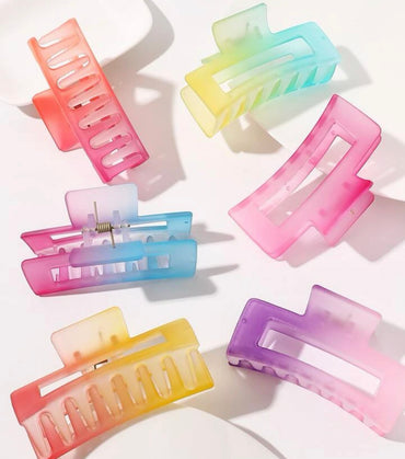 Rainbow claws clip