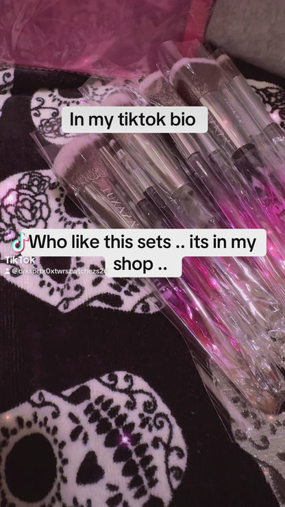 Make up sets